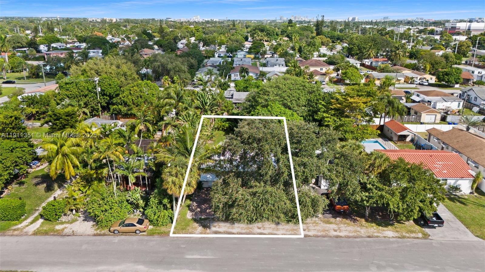   /   sq. ft. $ 2025-11-10 0 Photo