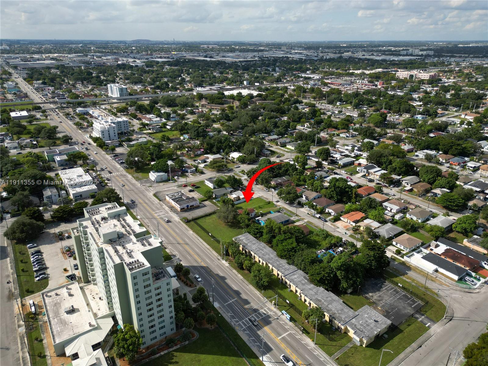 Подробнее / кв.футов $ 2025-11-10 0 Фото