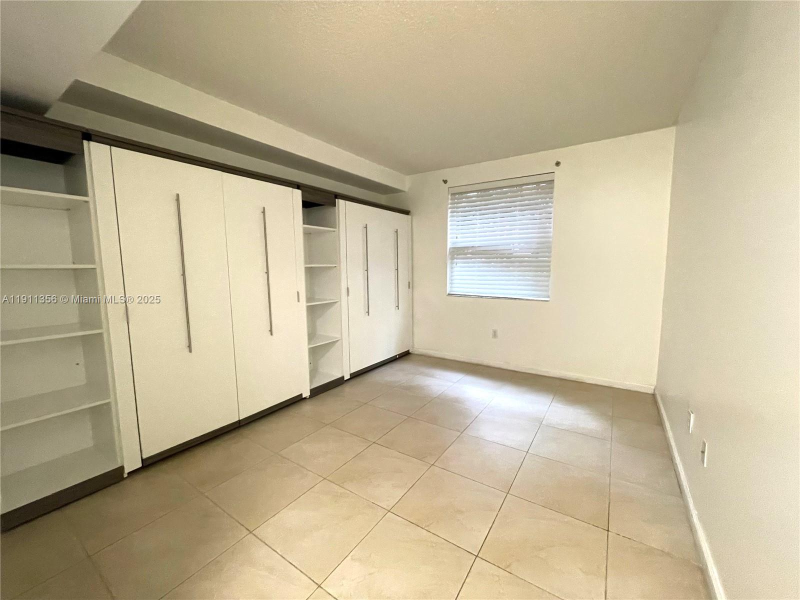 Photo of 17100 Bay Rd #1118, Sunny Isles Beach, Florida, 33160 -