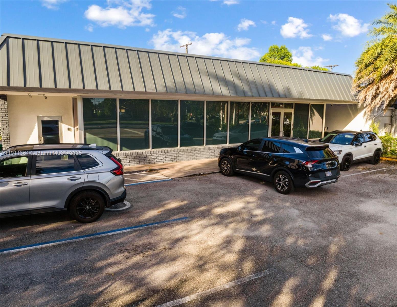   /   sq. ft. $ 2025-11-10 0 Photo