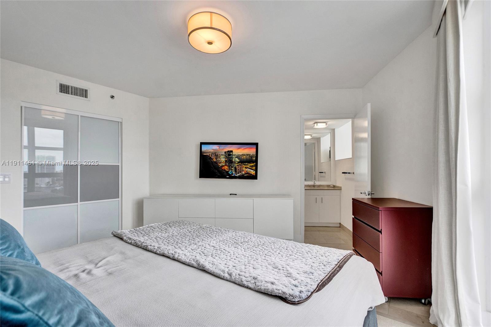 Photo of 19111 Collins Ave  #1602, Sunny Isles Beach, Florida, 33160 - 