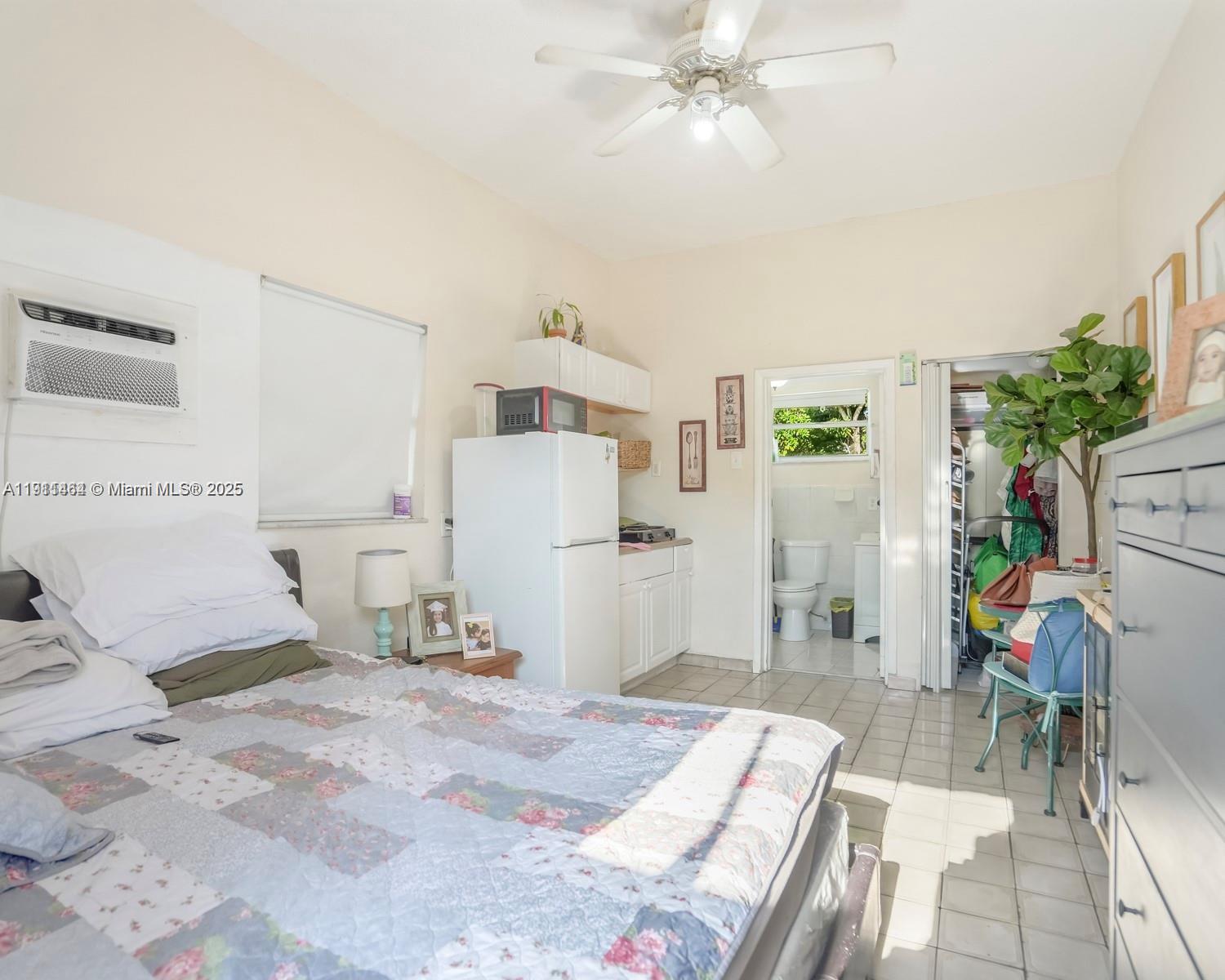   /  2525 sq. ft. $ 2025-11-10 0 Photo