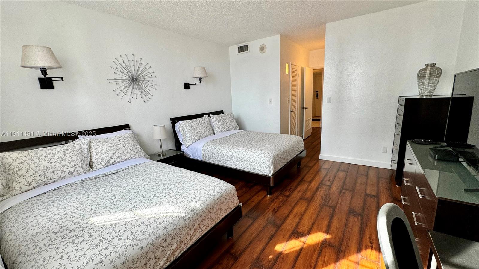 Photo of 19370 Collins Ave #823, Sunny Isles Beach, Florida, 33160 -