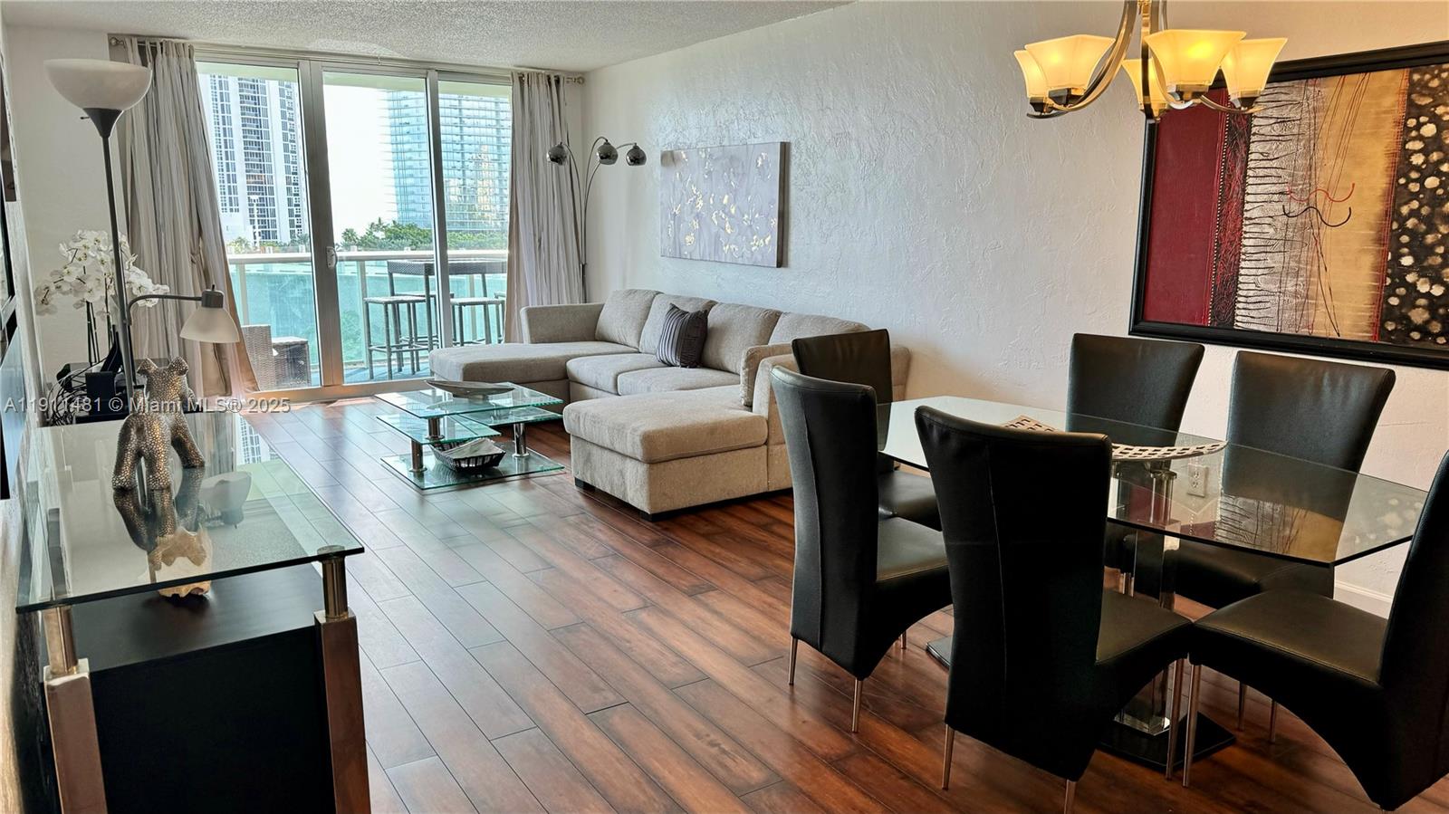 Photo of 19370 Collins Ave #823, Sunny Isles Beach, Florida, 33160 -