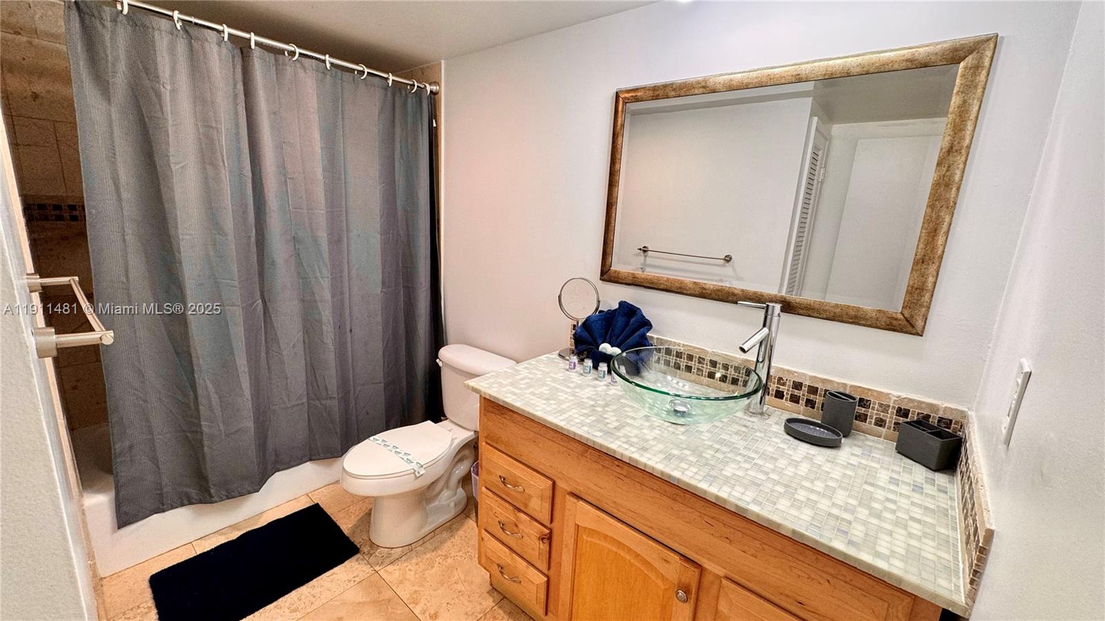 Photo of 19370 Collins Ave #823, Sunny Isles Beach, Florida, 33160 -