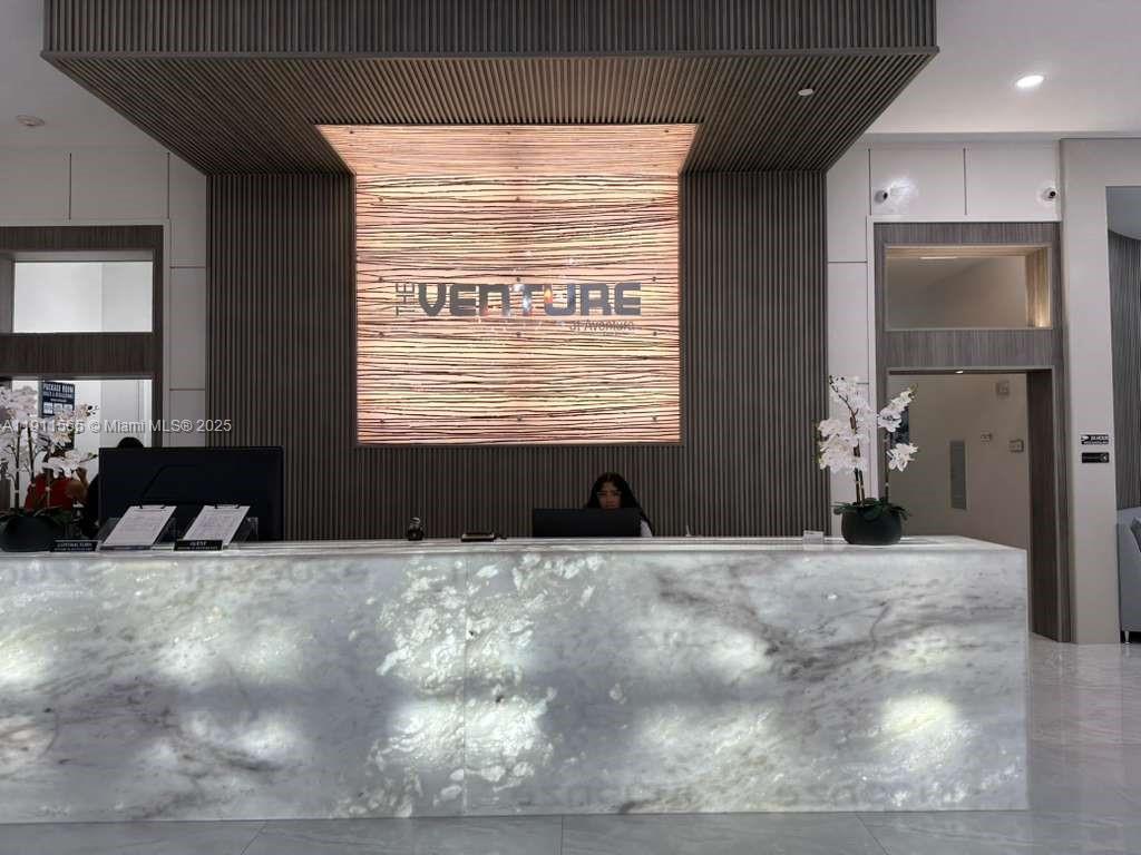 Photo of 18800 29th Ave  #913, Aventura, Florida, 33180 - 