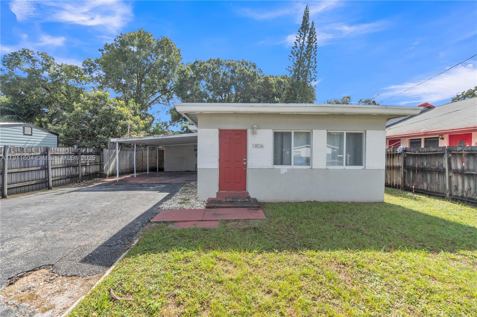 See details / 1210 sq. ft. $ 2025-11-10 0 Photo