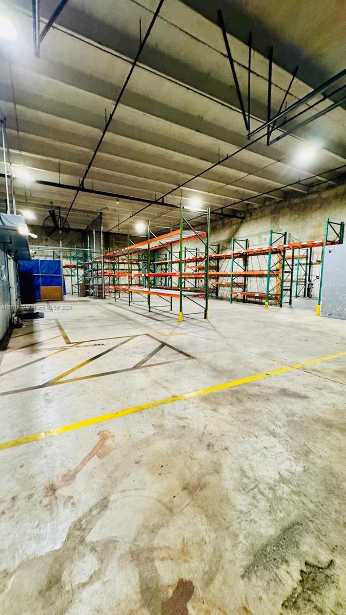 Ver detalles / sq. ft. $ 2025-11-10 0 foto