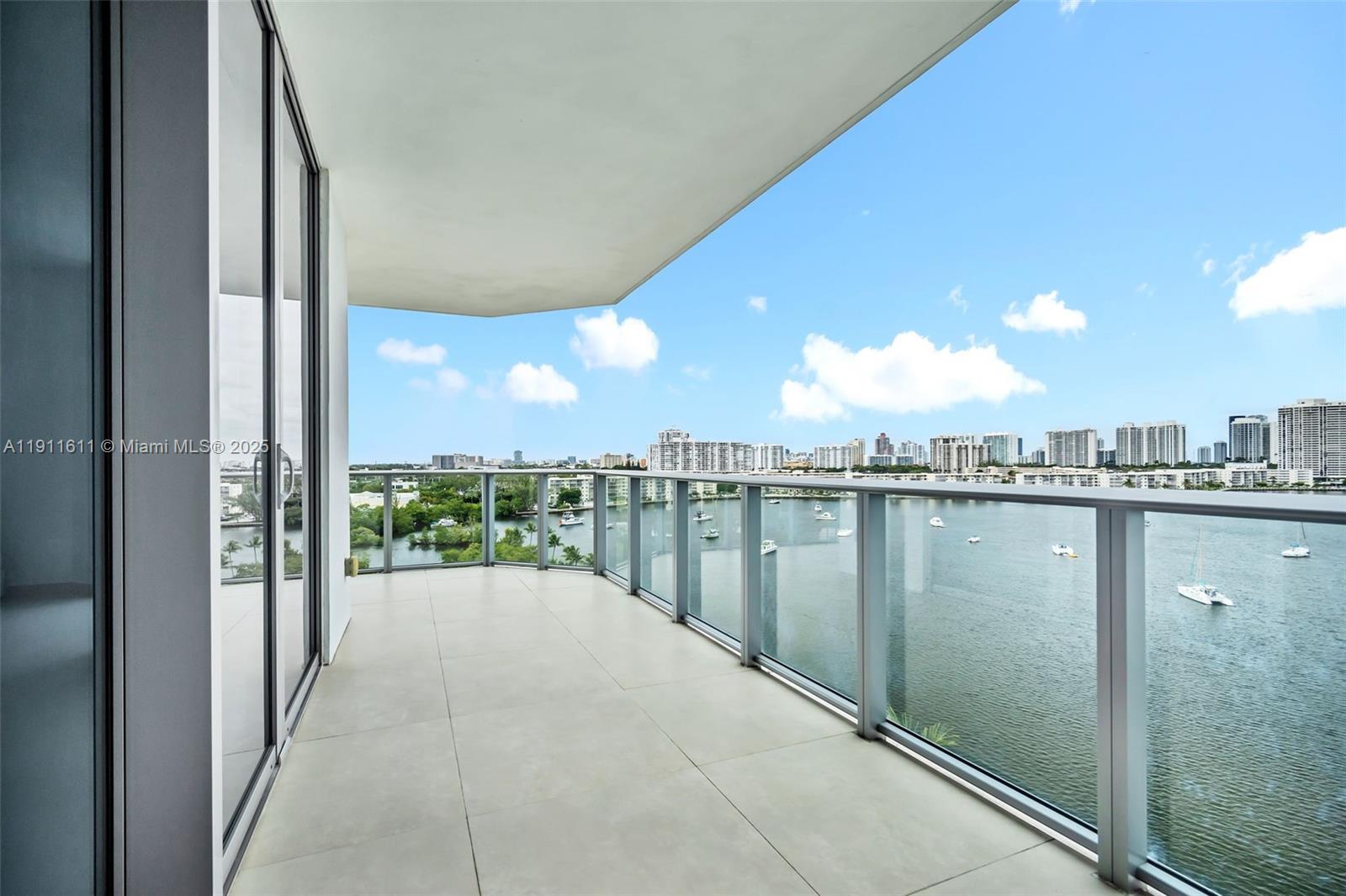 Photo of 17301 Biscayne Blvd #910, North Miami Beach, Florida, 33160 -