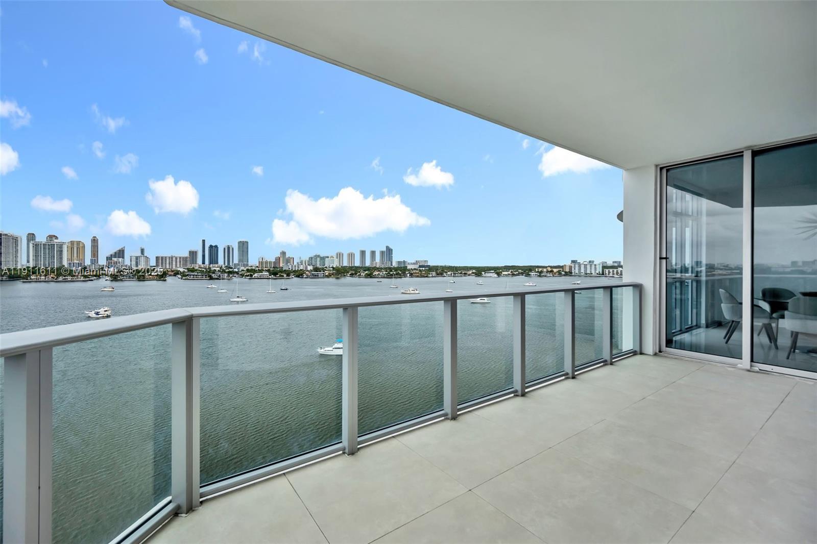 Photo of 17301 Biscayne Blvd #910, North Miami Beach, Florida, 33160 -