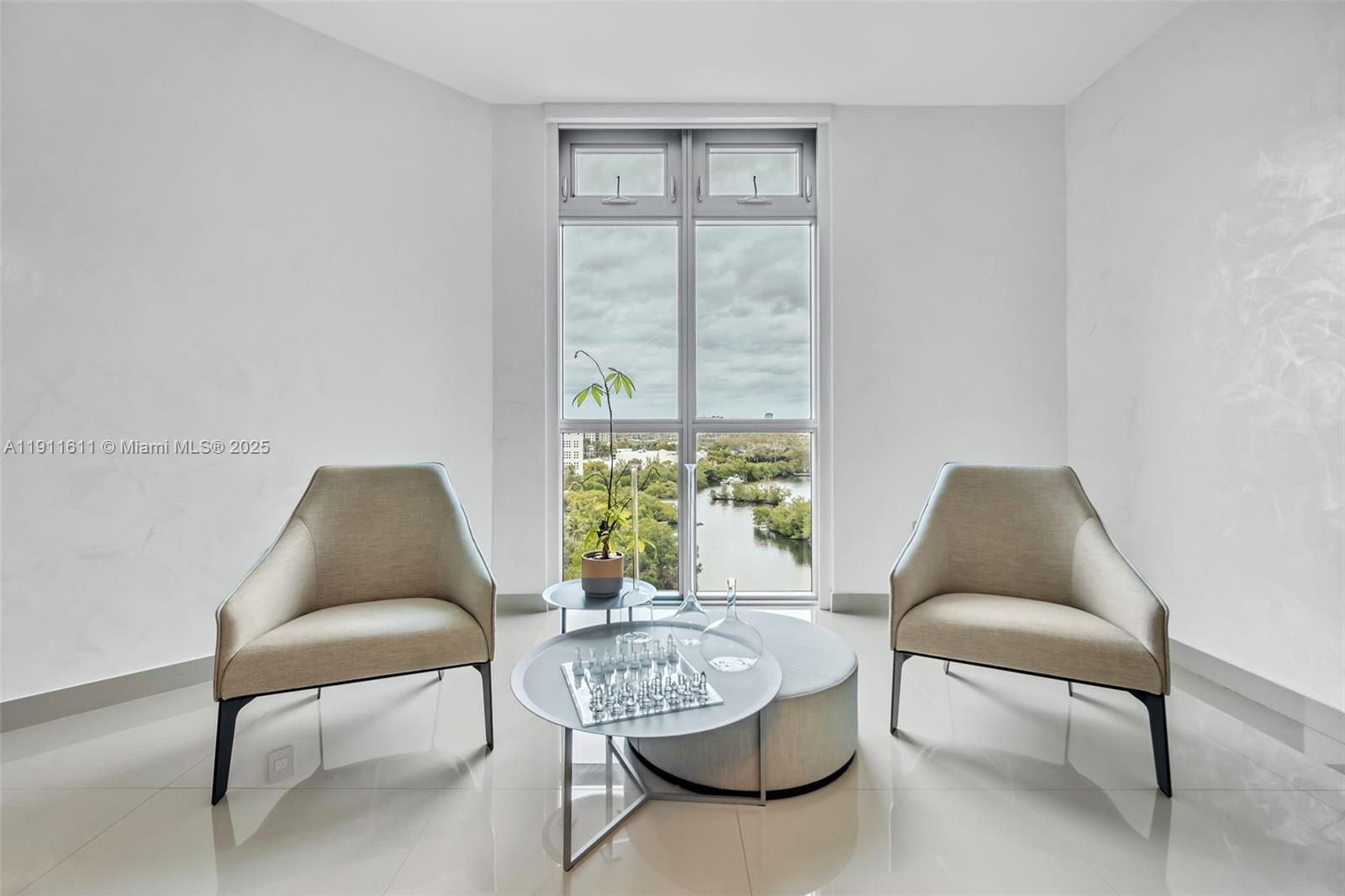 Photo of 17301 Biscayne Blvd #910, North Miami Beach, Florida, 33160 -