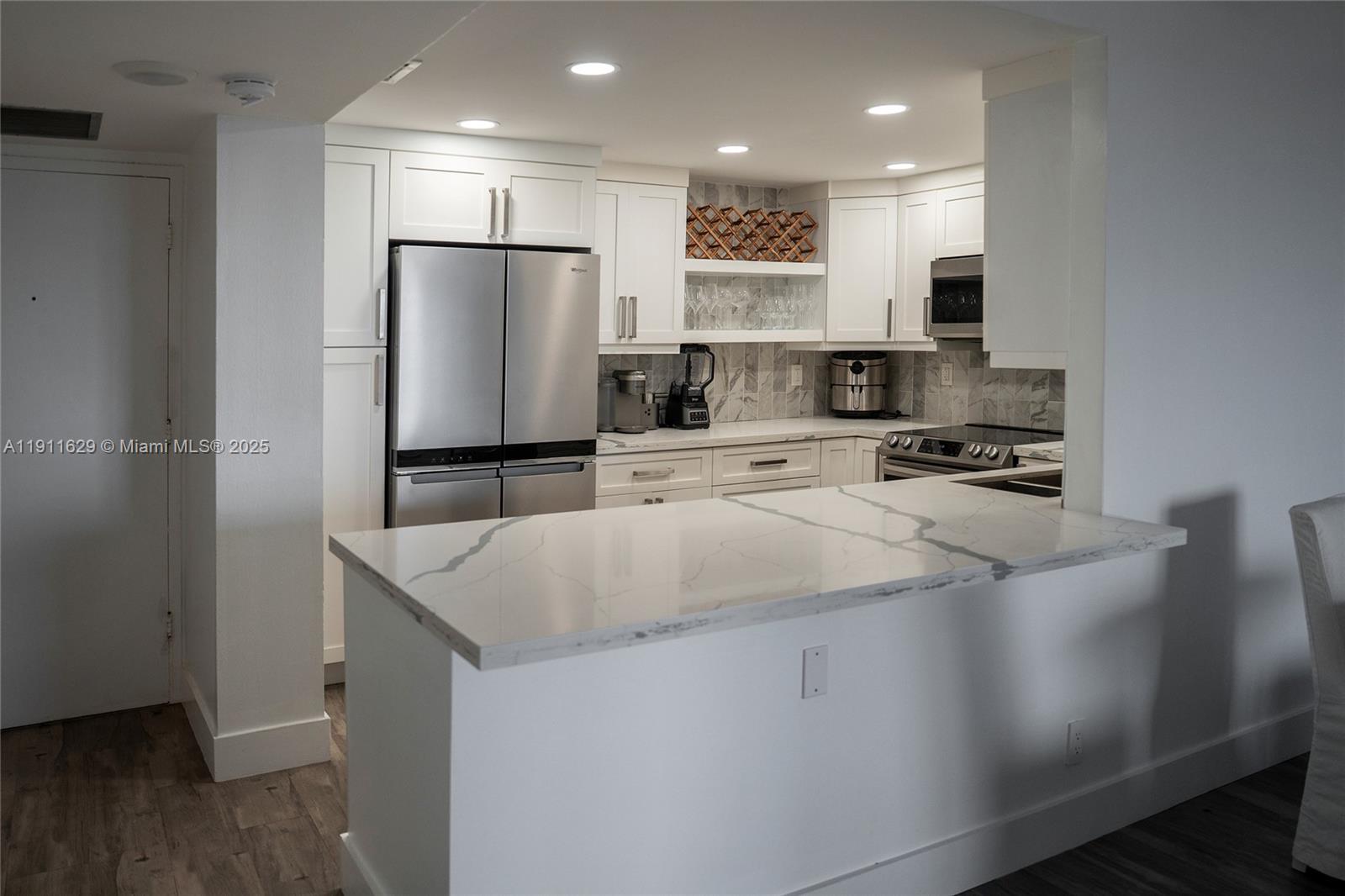 Photo of 1600 Ocean Dr  #17D, Hollywood, Florida, 33019 - 