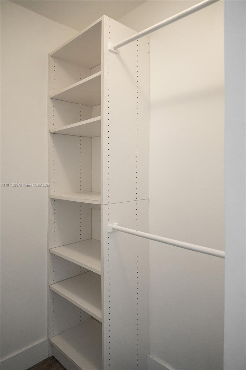 Photo of 1600 Ocean Dr  #17D, Hollywood, Florida, 33019 - 