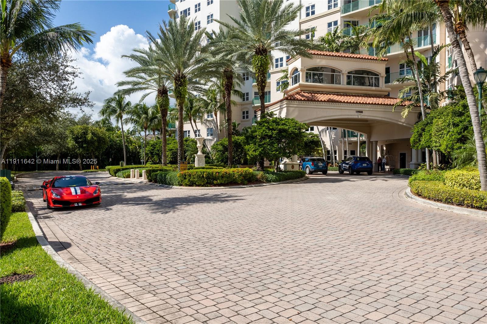 Photo of 19900 Country Club Dr  #PH18, Aventura, Florida, 33180 - 