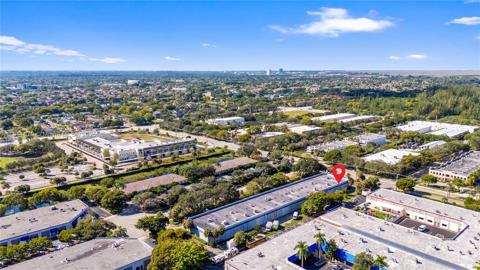 Ver detalles 1C / sq. ft. $ 2025-11-10 0 foto