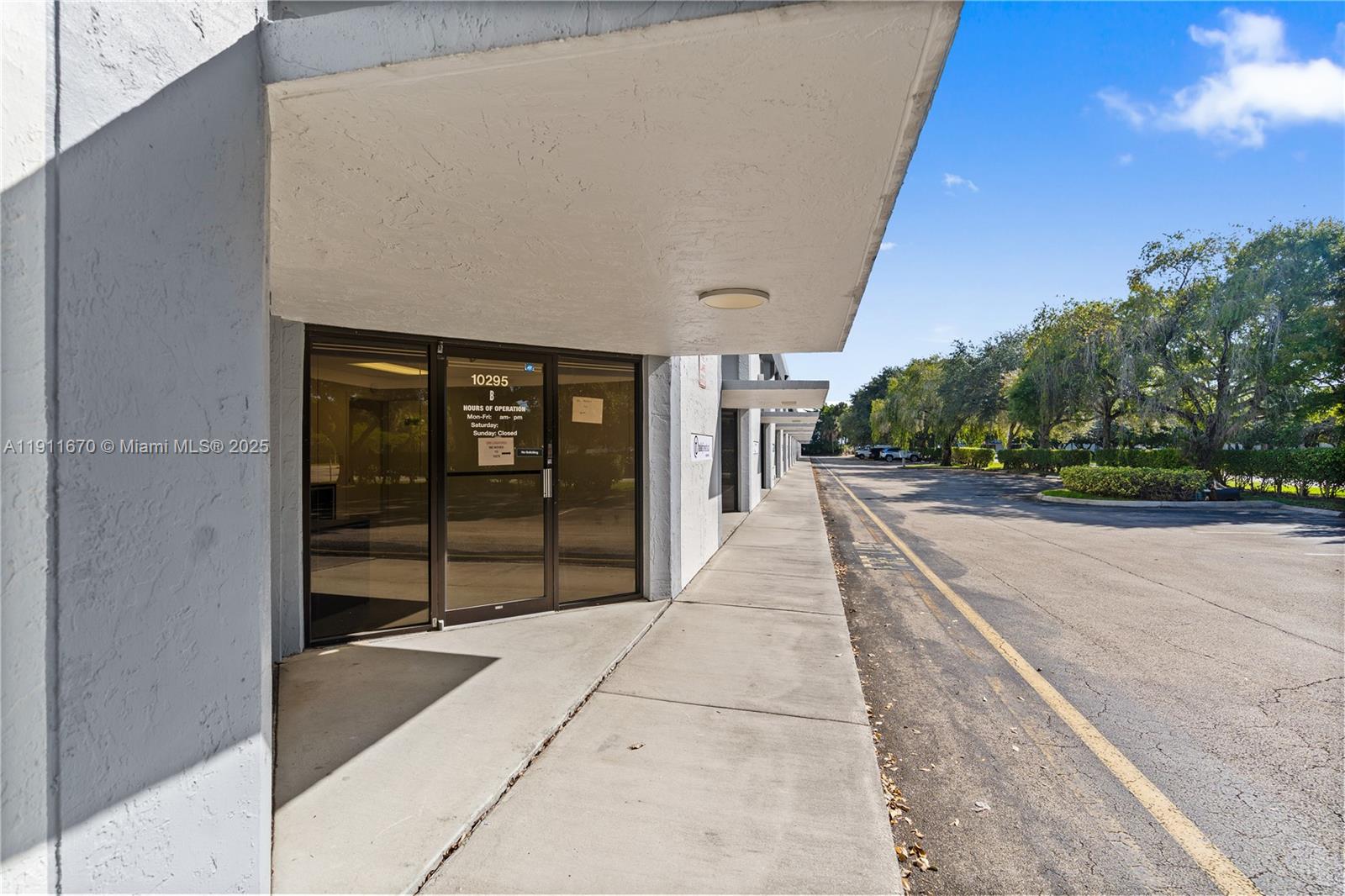 Ver detalles 1C / sq. ft. $ 2025-11-10 0 foto