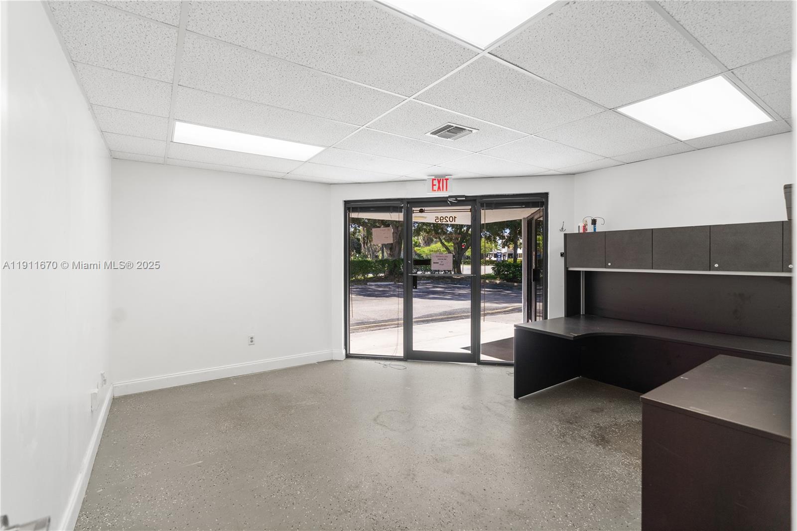 Ver detalles 1C / sq. ft. $ 2025-11-10 0 foto