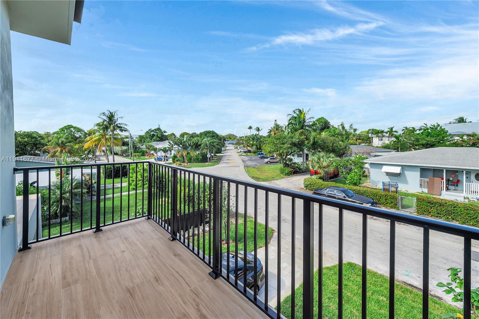   /  5472 sq. ft. $ 2025-11-10 0 foto