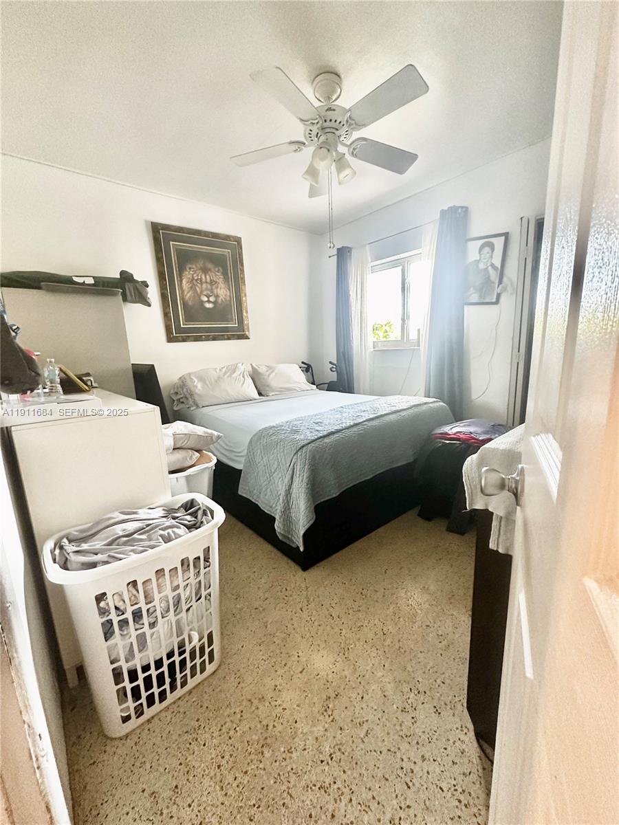   /  1645 кв.футов $ 2025-12-17 0 Фото