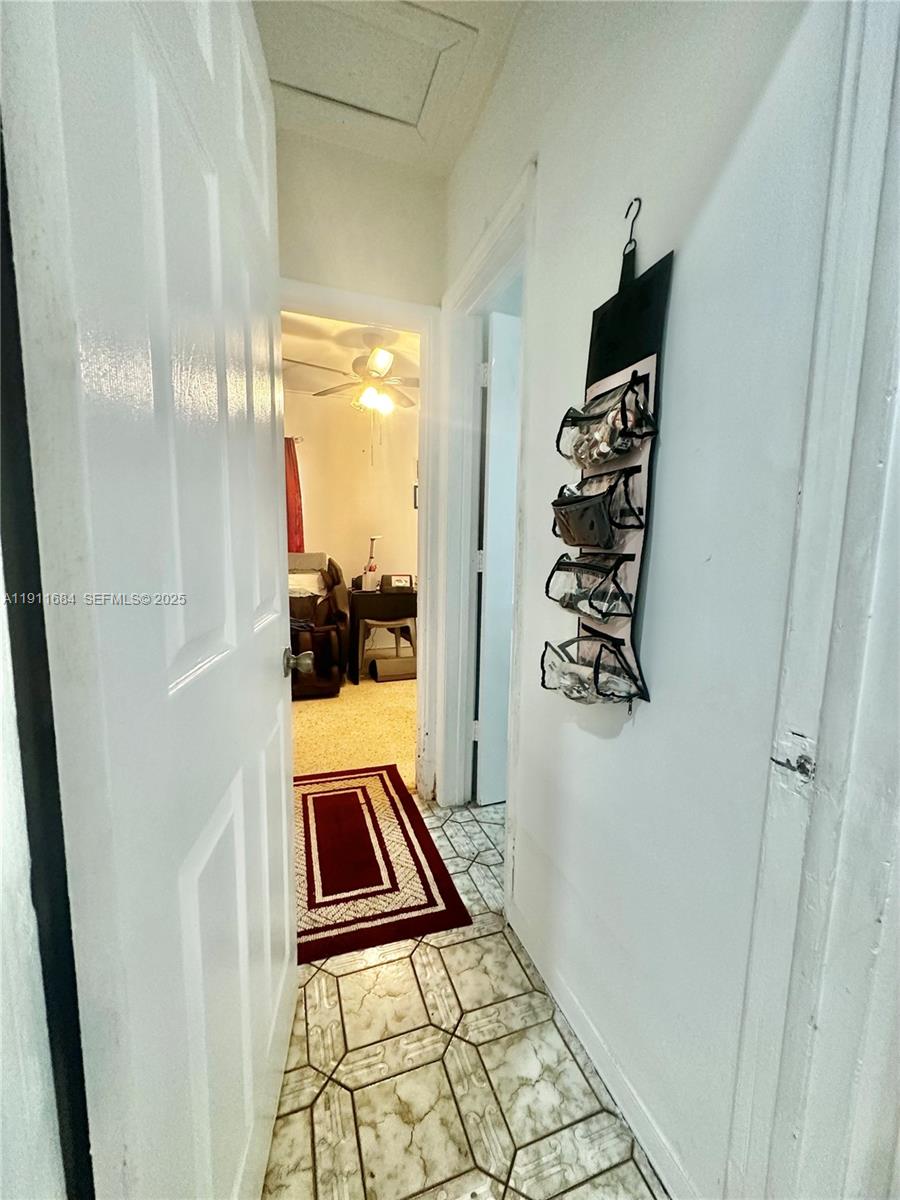   /  1645 кв.футов $ 2025-12-17 0 Фото