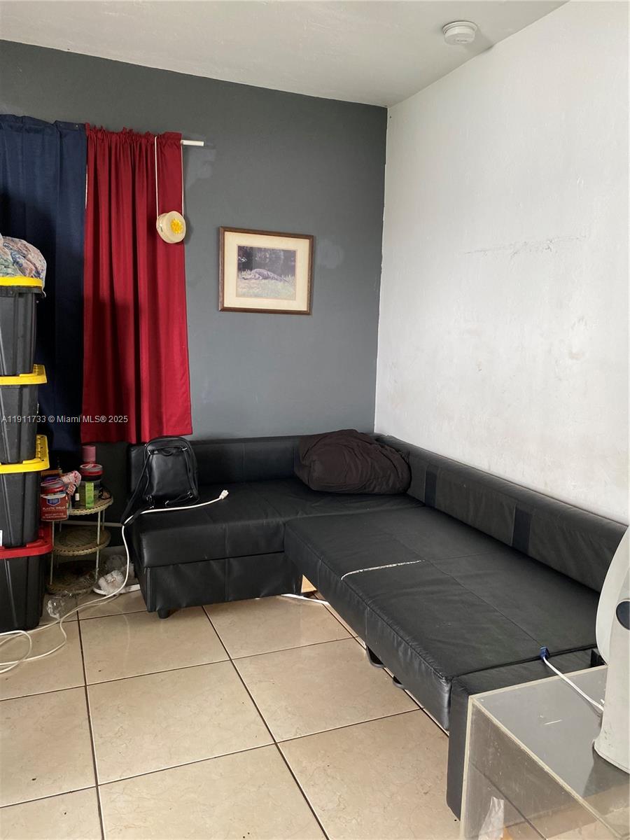   /  2606 sq. ft. $ 2025-11-10 0 Photo