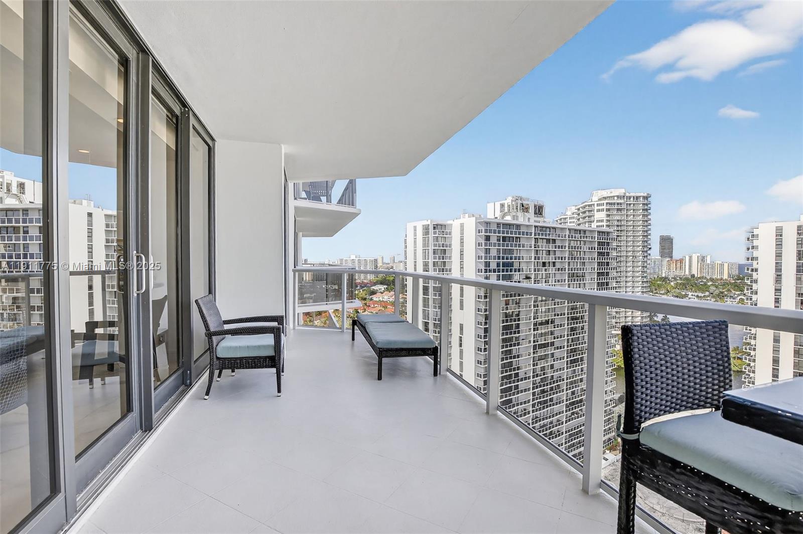 Photo of 20281 Country Club Dr  #1704, Aventura, Florida, 33180 - 