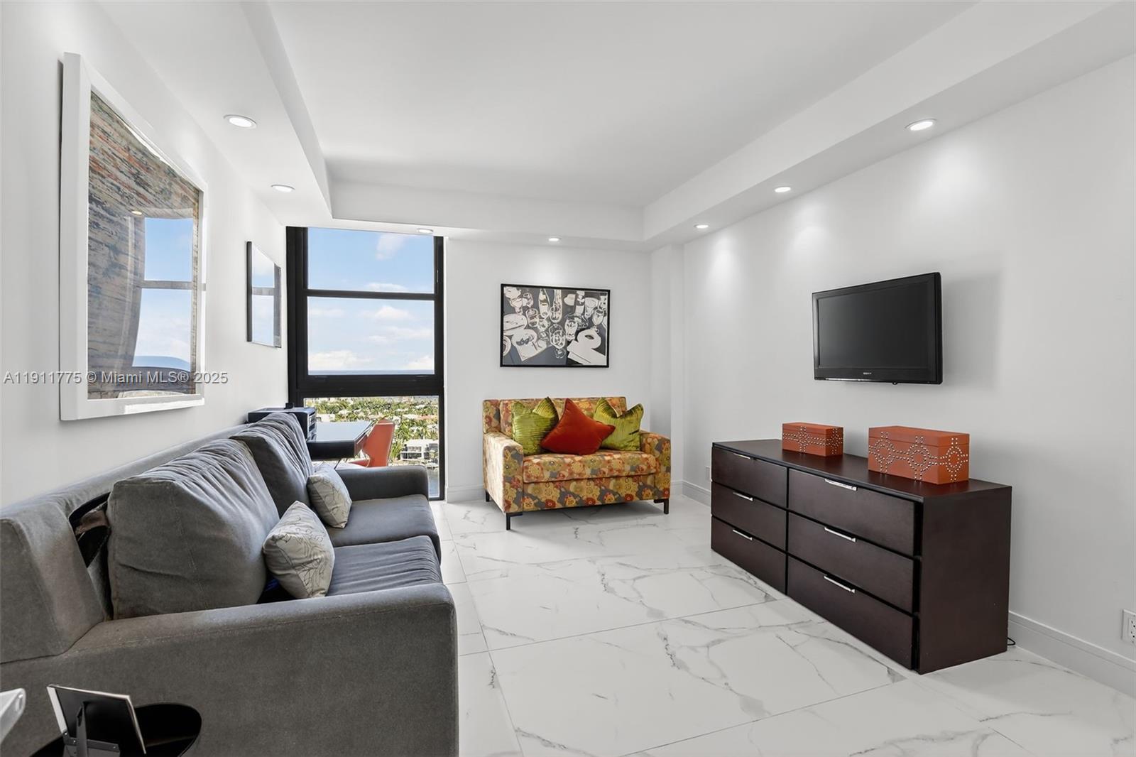 Photo of 20281 Country Club Dr  #1704, Aventura, Florida, 33180 - 