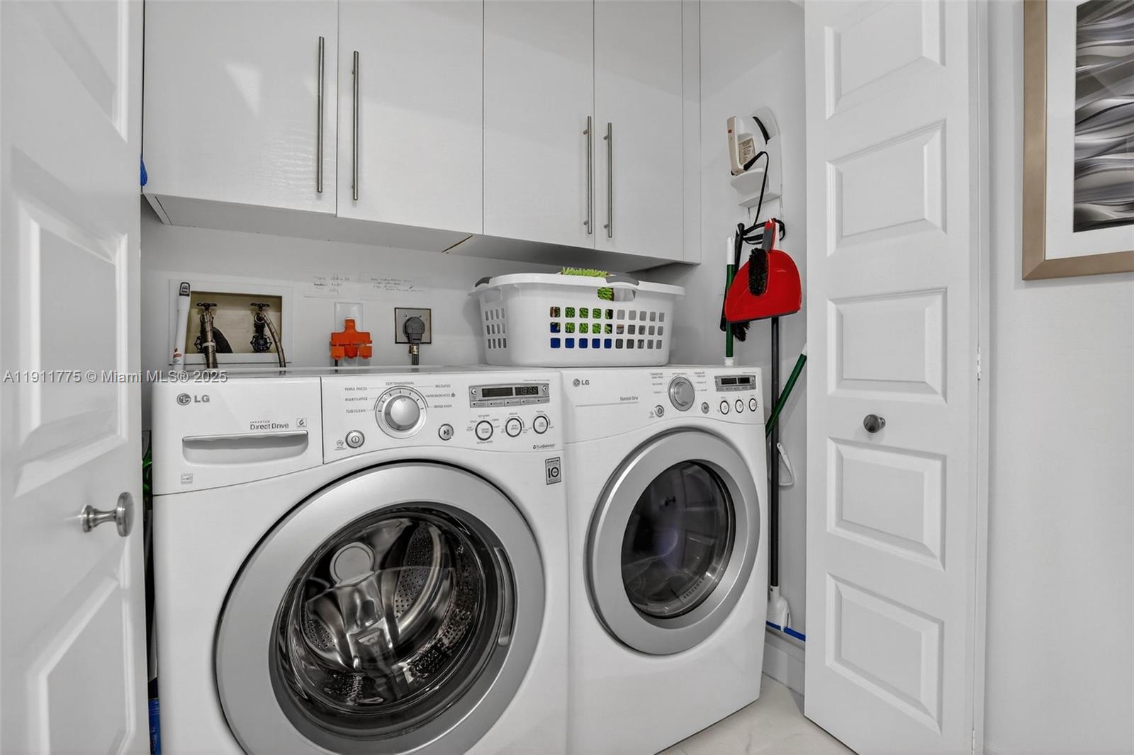 Photo of 20281 Country Club Dr  #1704, Aventura, Florida, 33180 - 