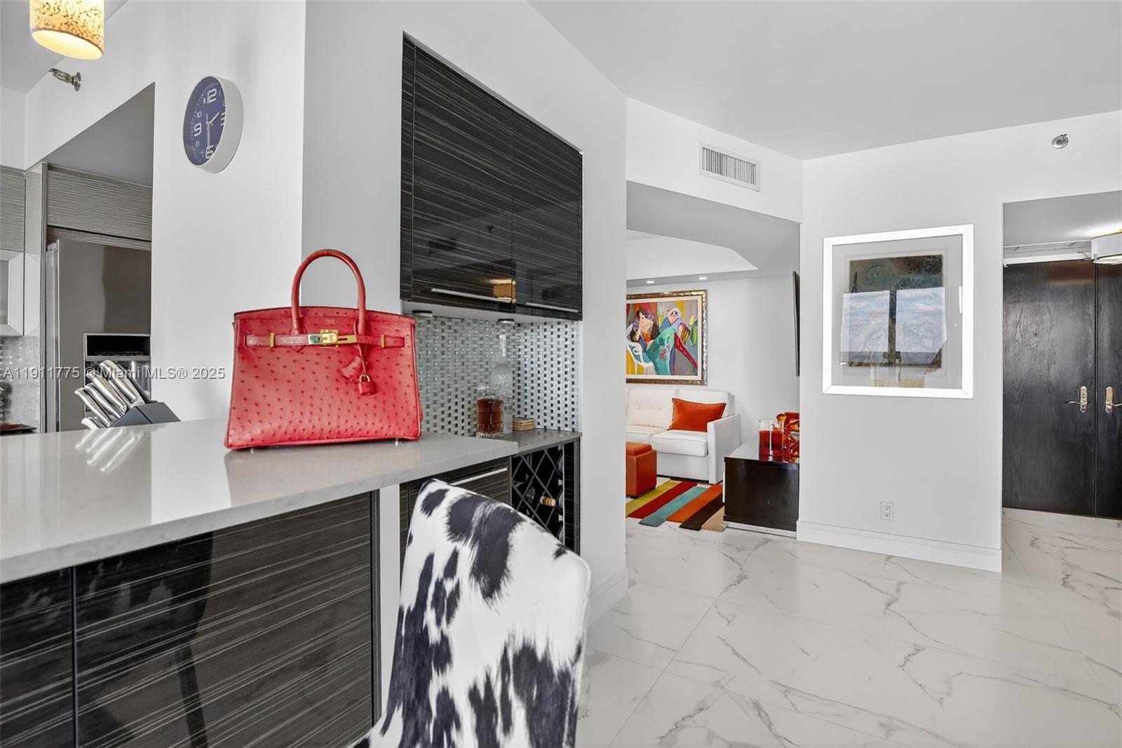 Photo of 20281 Country Club Dr  #1704, Aventura, Florida, 33180 - 