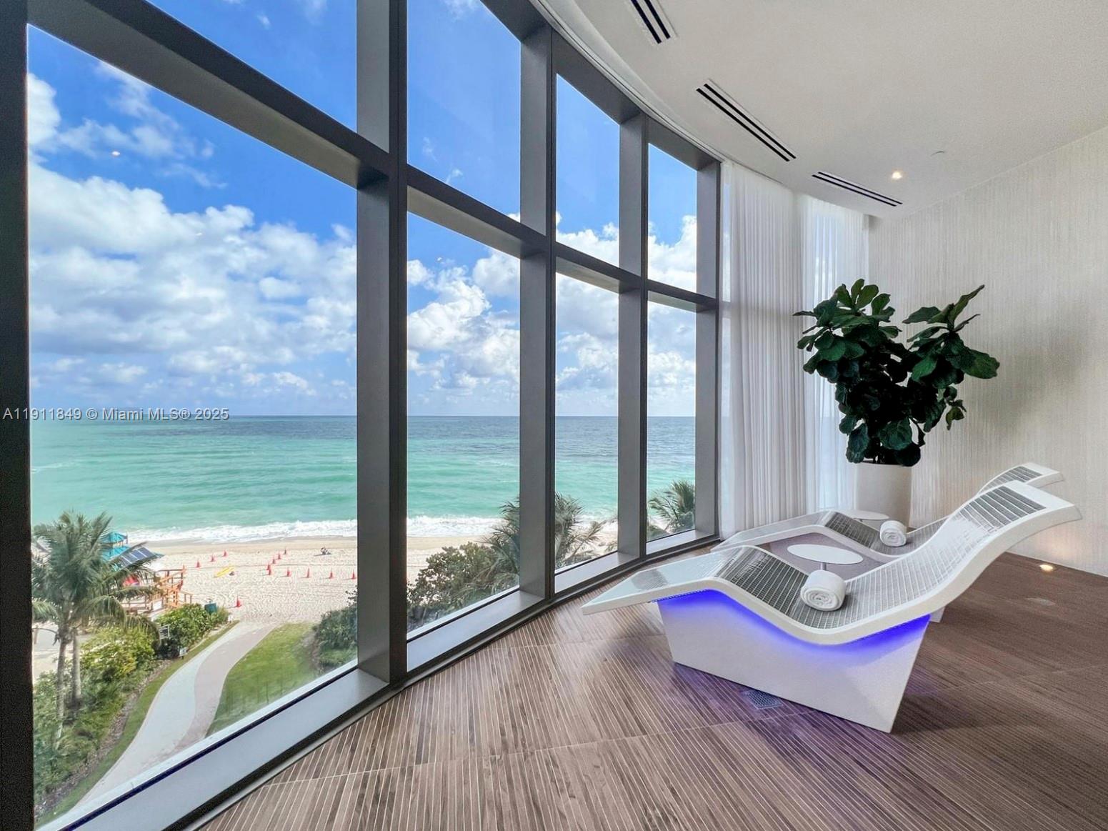 Ver detalles 703 2 / 3 1447 sq. ft. $ 2025-11-10 0 foto