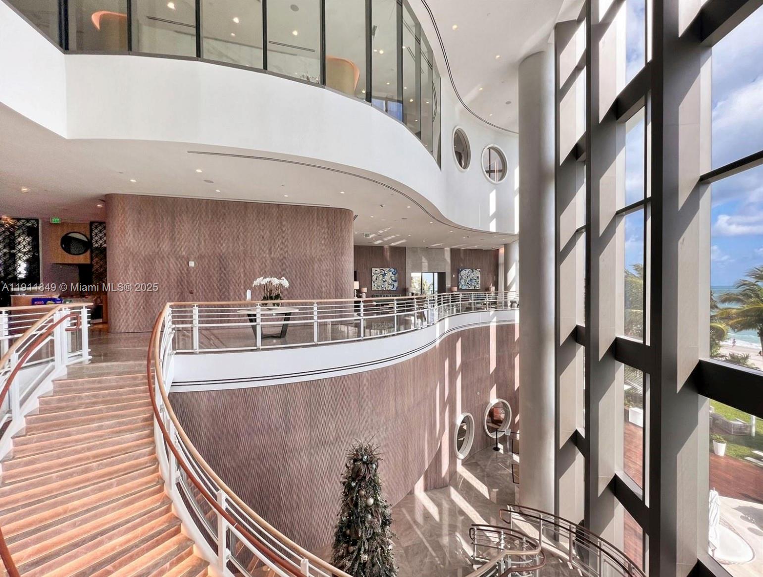 Ver detalles 703 2 / 3 1447 sq. ft. $ 2025-11-10 0 foto