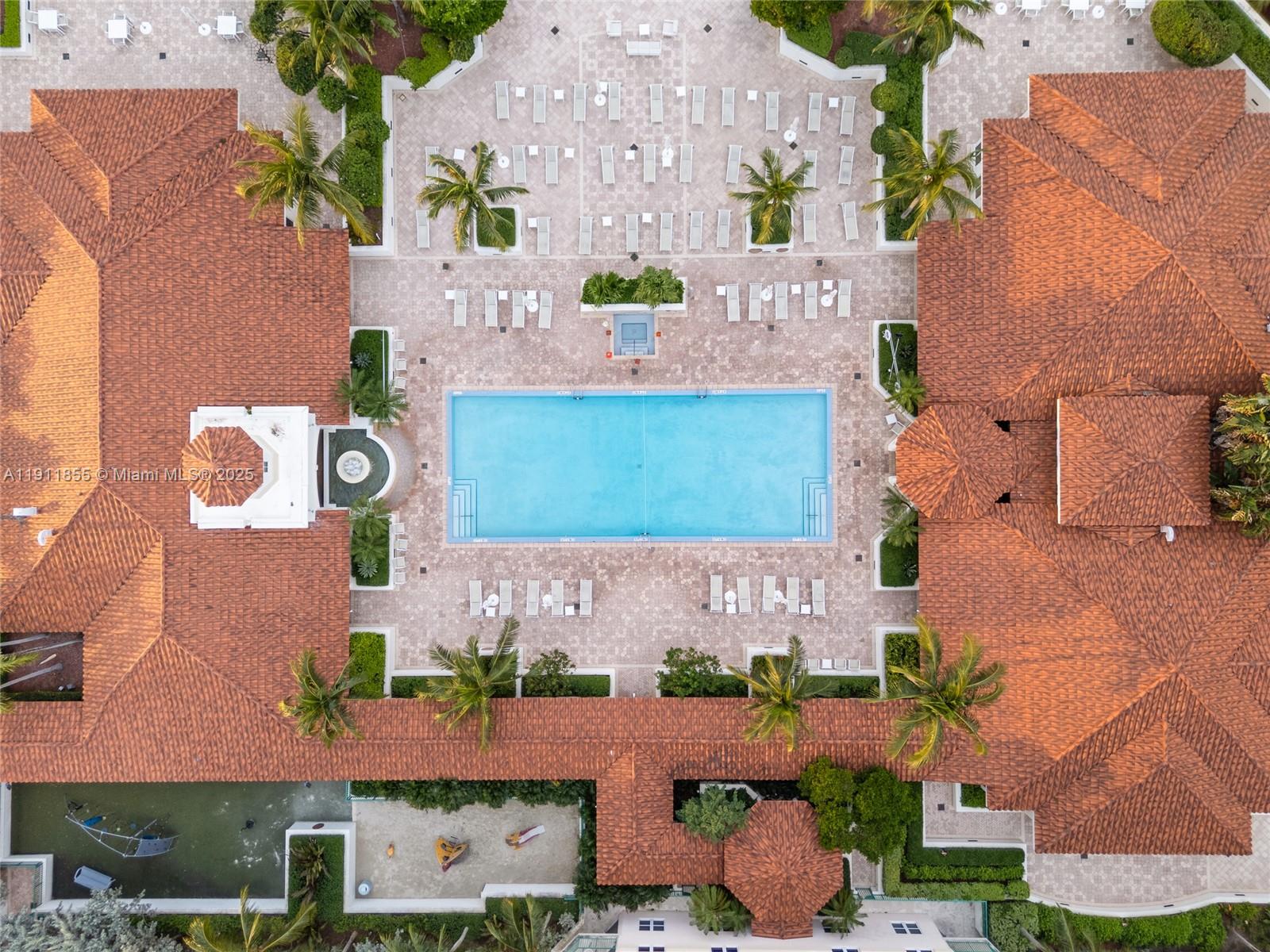 Photo of 19900 Country Club Dr  #816, Aventura, Florida, 33180 - 