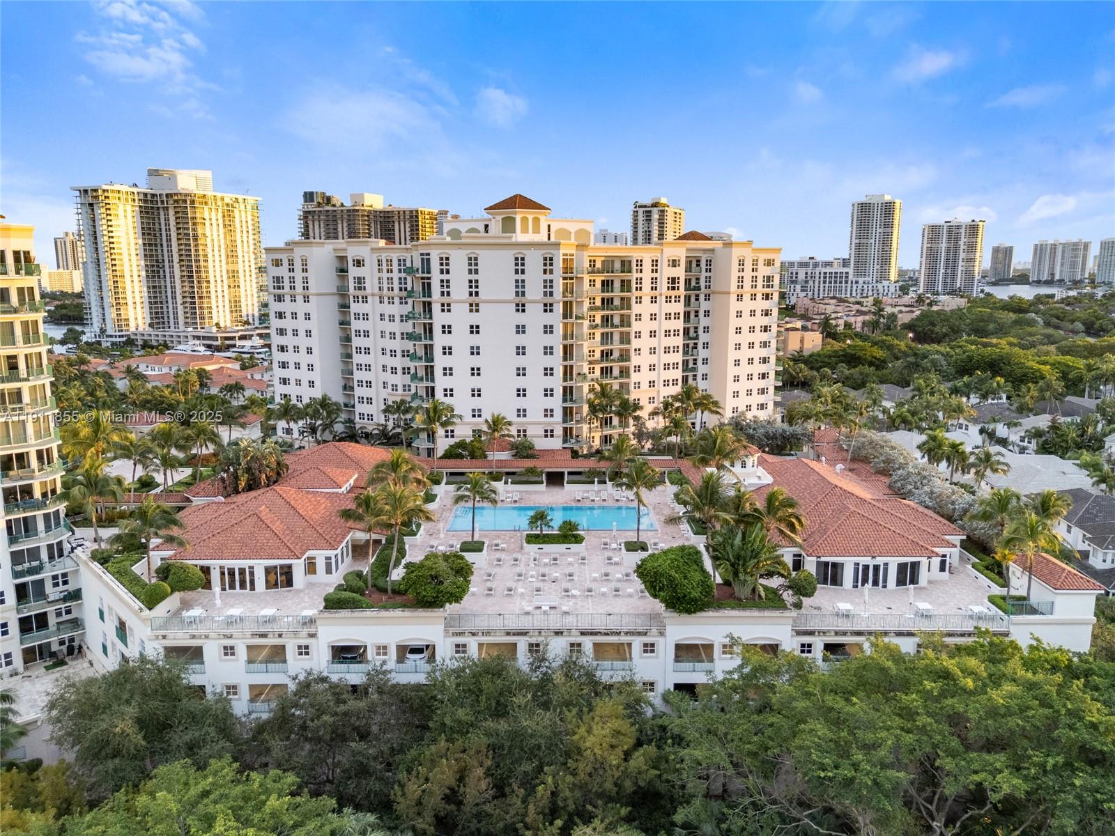 Photo of 19900 Country Club Dr  #816, Aventura, Florida, 33180 - 
