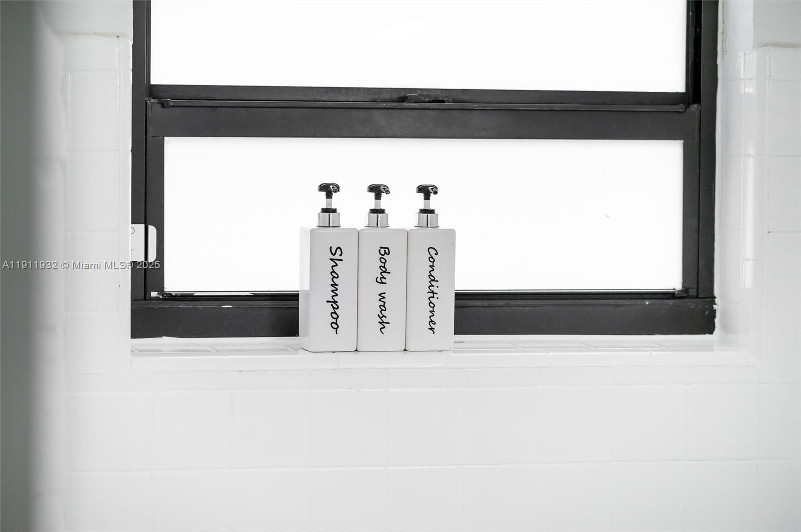   /  2280 sq. ft. $ 2025-11-11 0 Photo