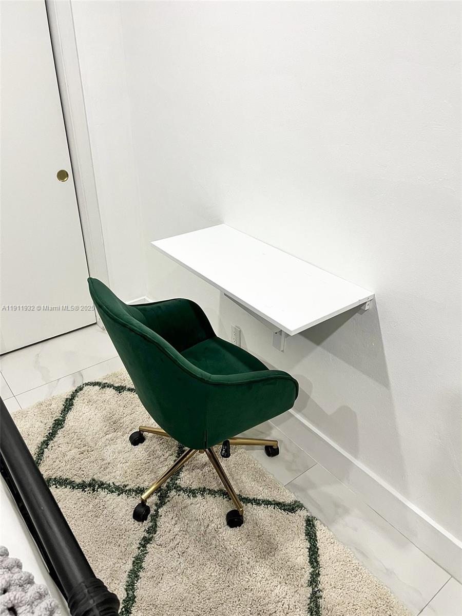   /  2280 sq. ft. $ 2025-11-11 0 Photo