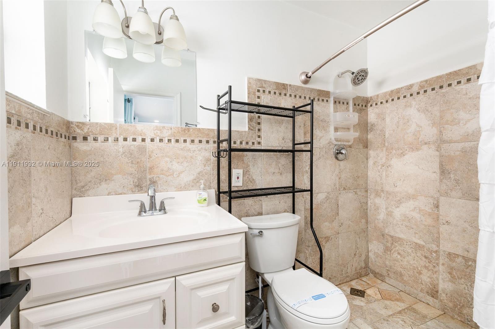   /  2280 sq. ft. $ 2025-11-11 0 Photo