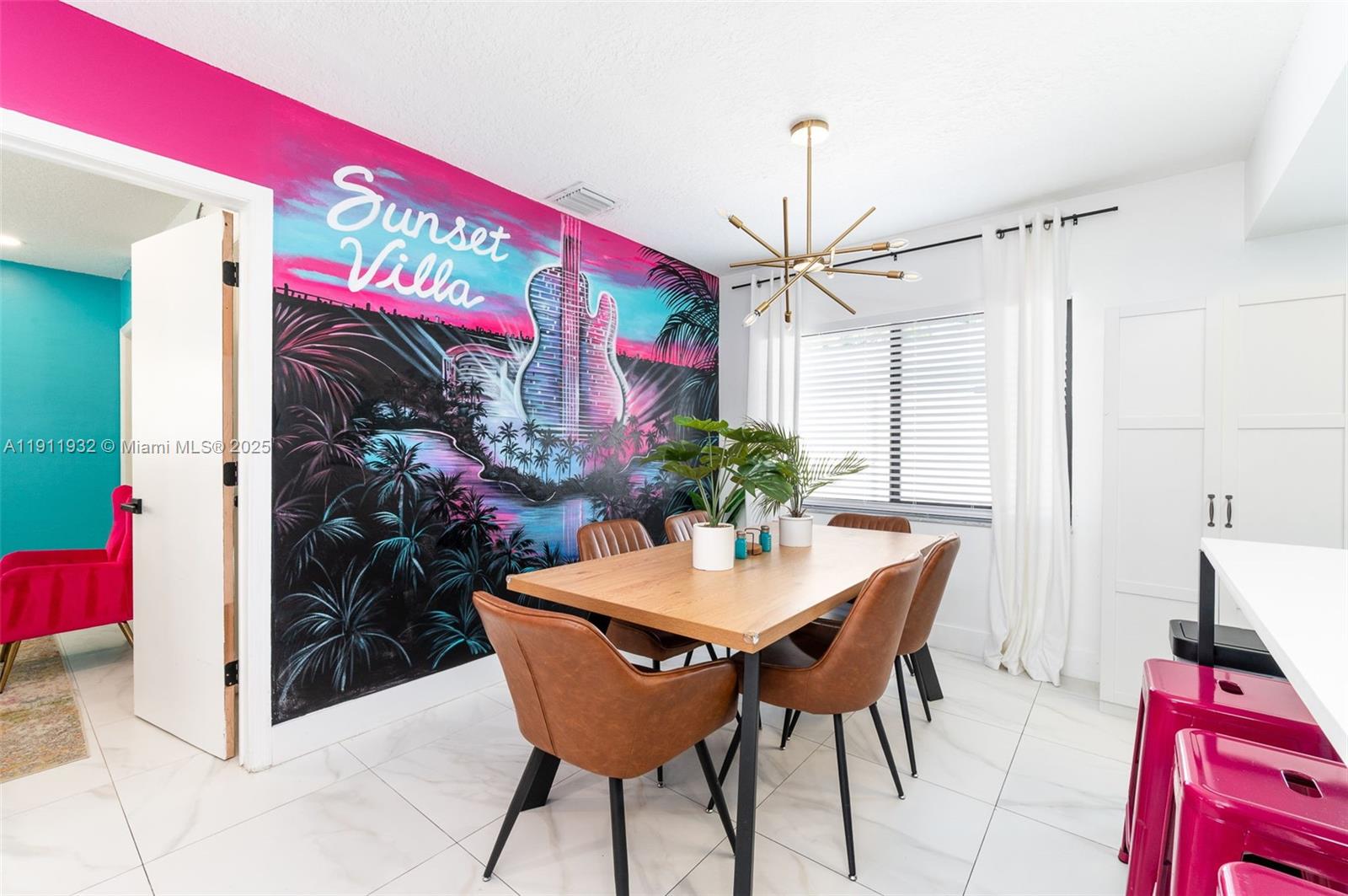   /  2280 sq. ft. $ 2025-11-11 0 Photo