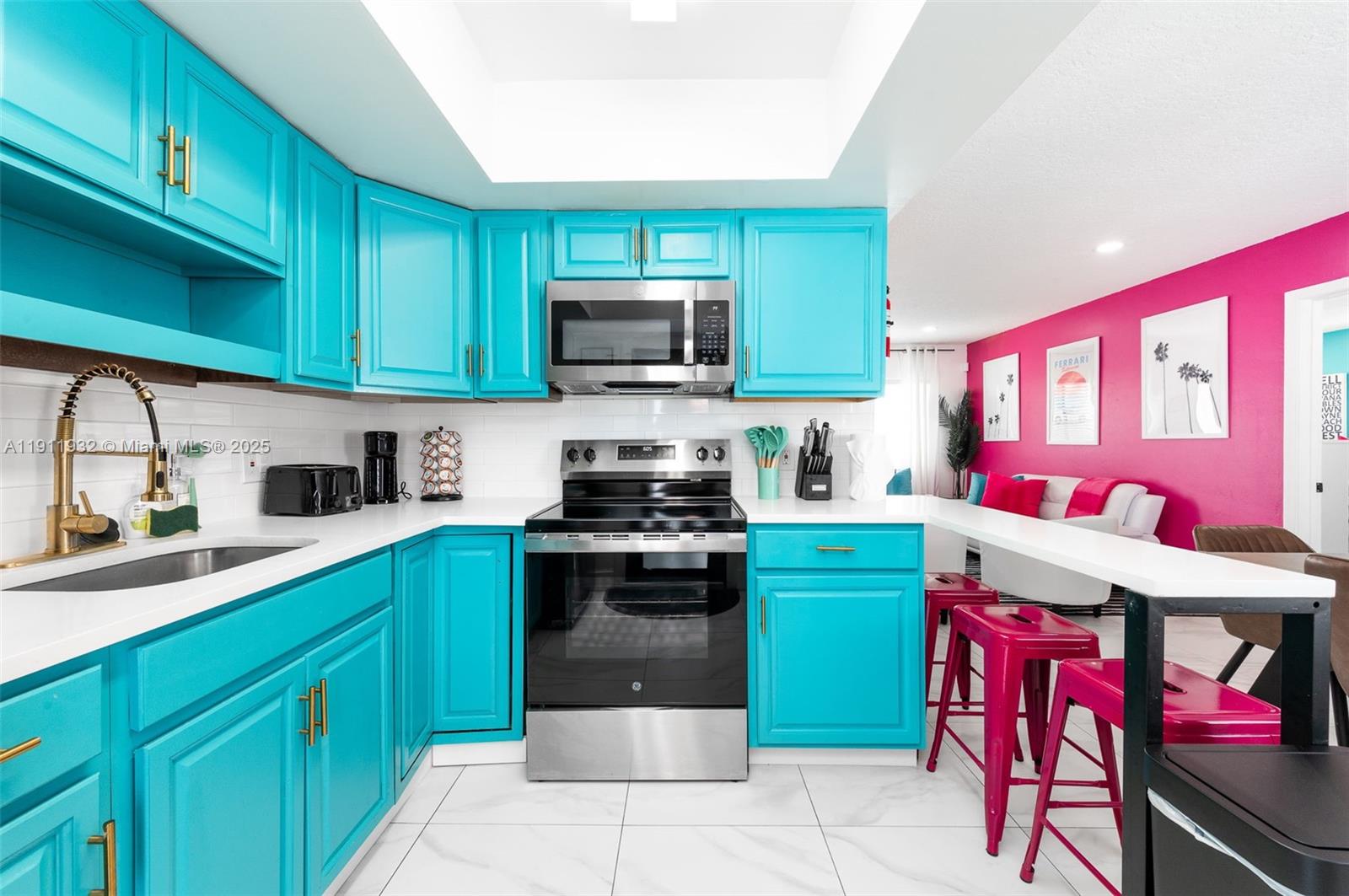   /  2280 sq. ft. $ 2025-11-11 0 Photo