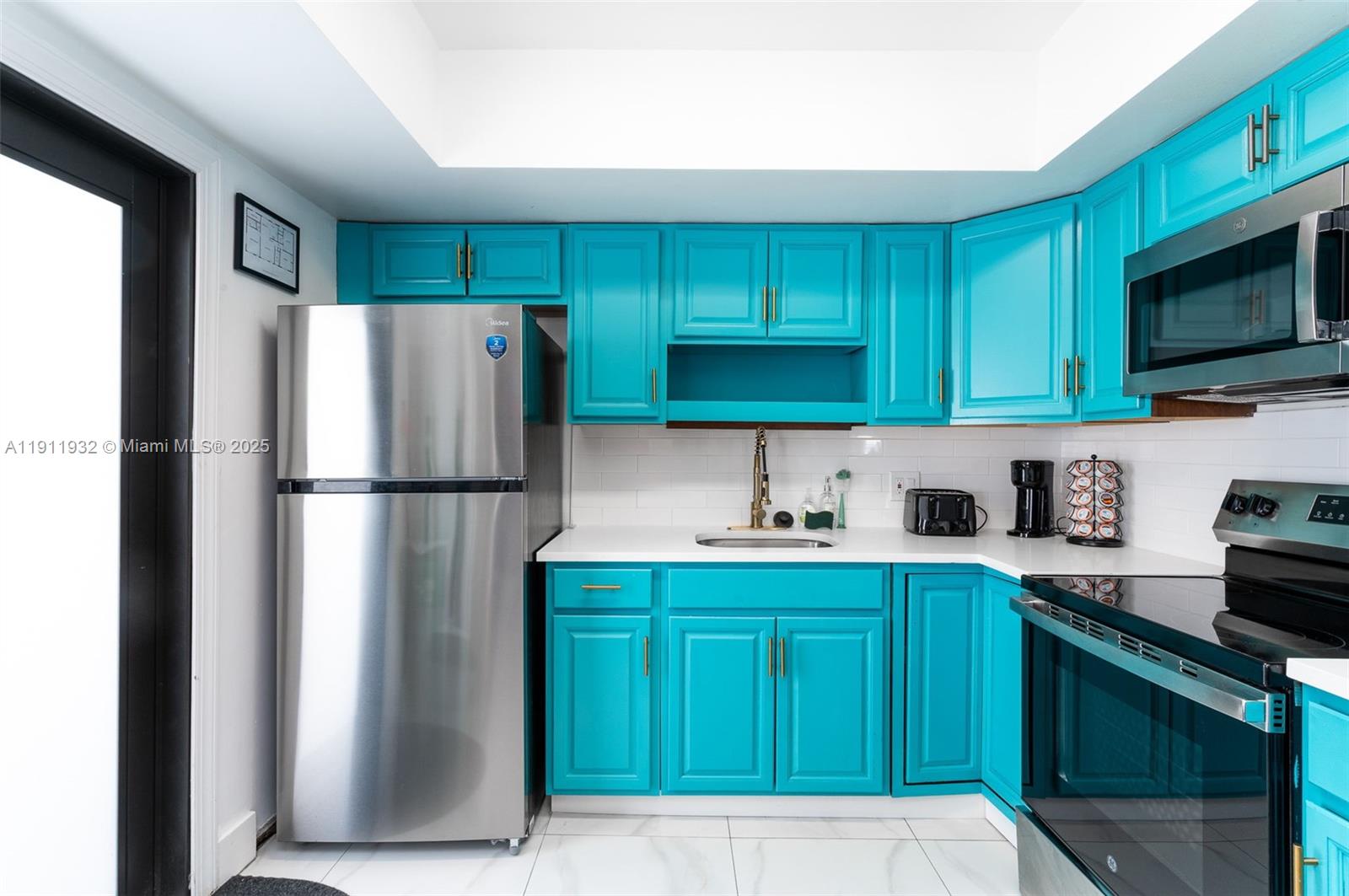   /  2280 sq. ft. $ 2025-11-11 0 Photo