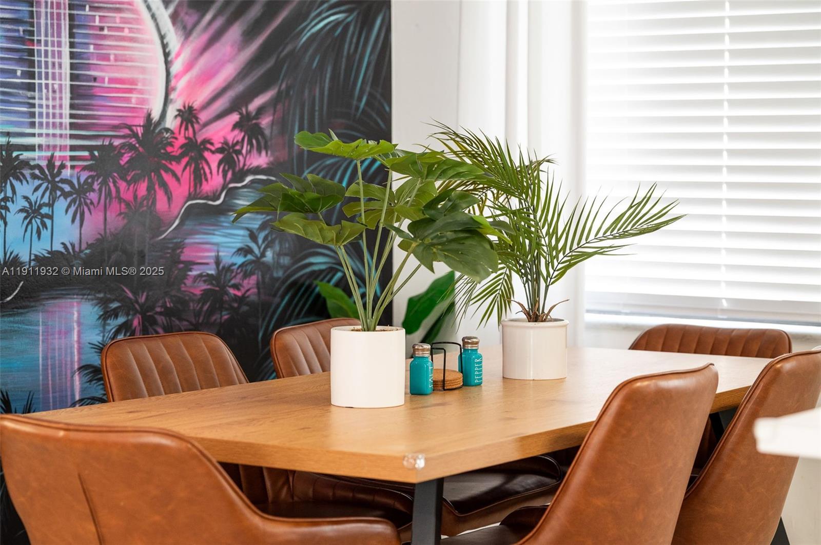   /  2280 sq. ft. $ 2025-11-11 0 Photo