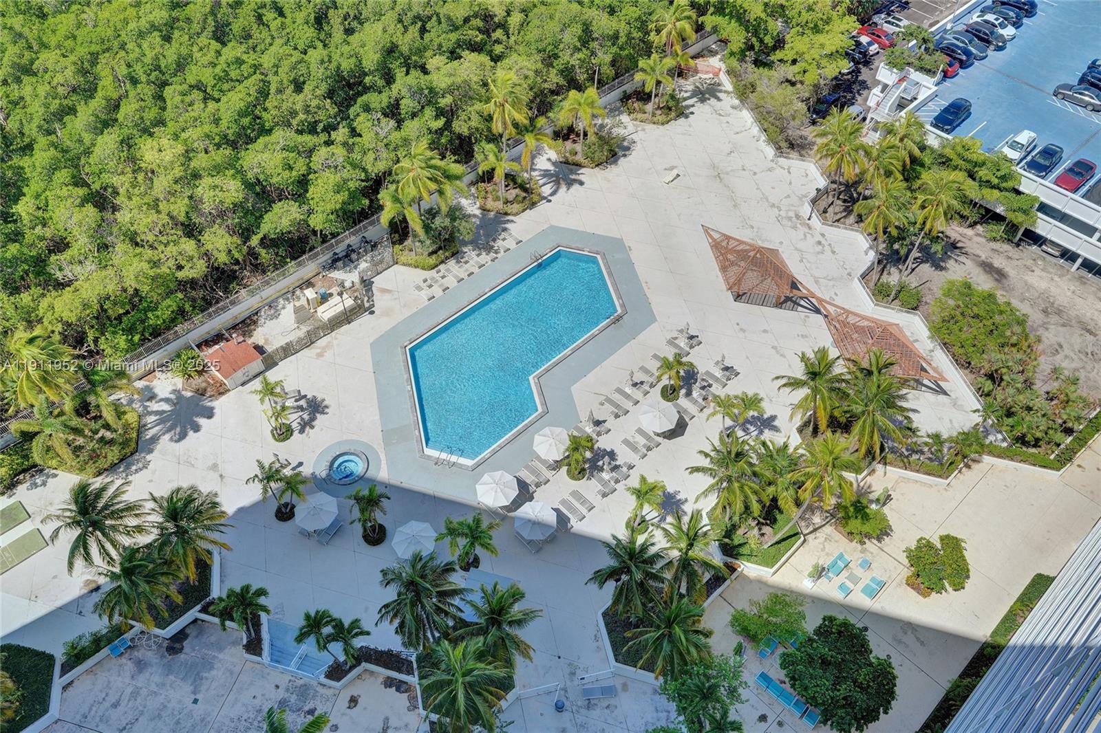 2121 2 / 2 1357 sq. ft. $ 2025-11-11 0 foto