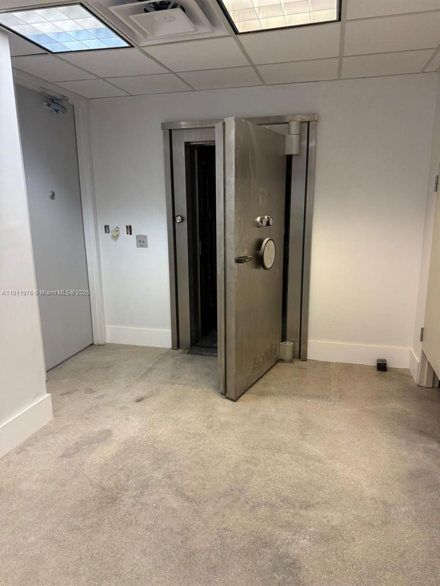   /   sq. ft. $ 2025-11-11 0 Photo