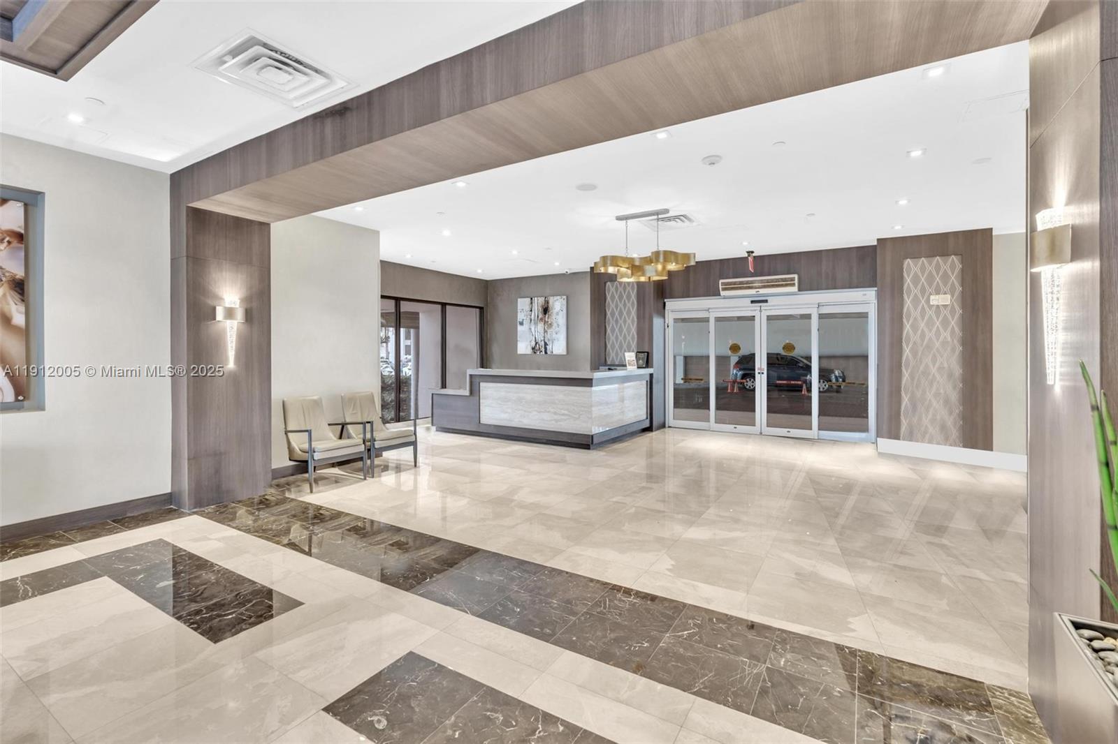 Photo of 20515 Country Club Dr  #2047, Aventura, Florida, 33180 - 