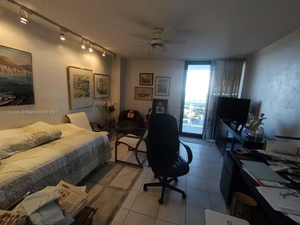 Photo of 20515 Country Club Dr  #2047, Aventura, Florida, 33180 - 