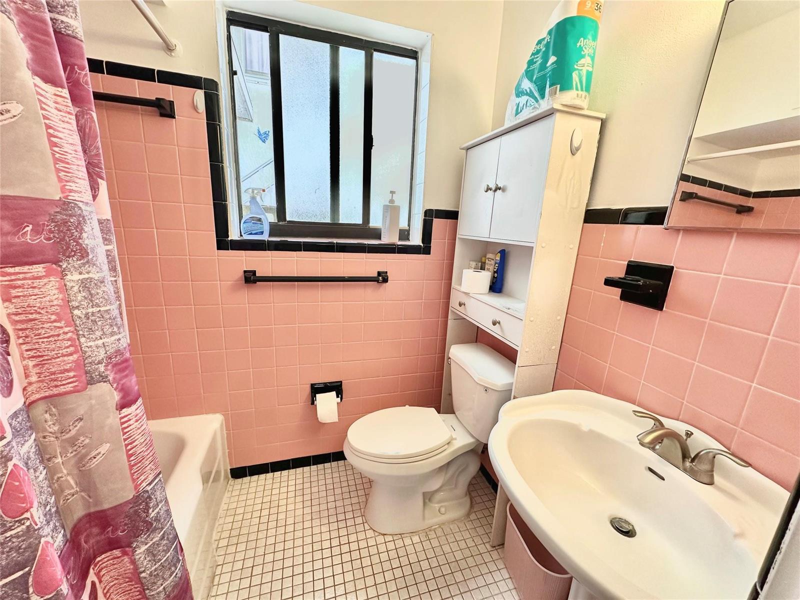   / 0  sq. ft. $ 2026-06-15 0 Photo
