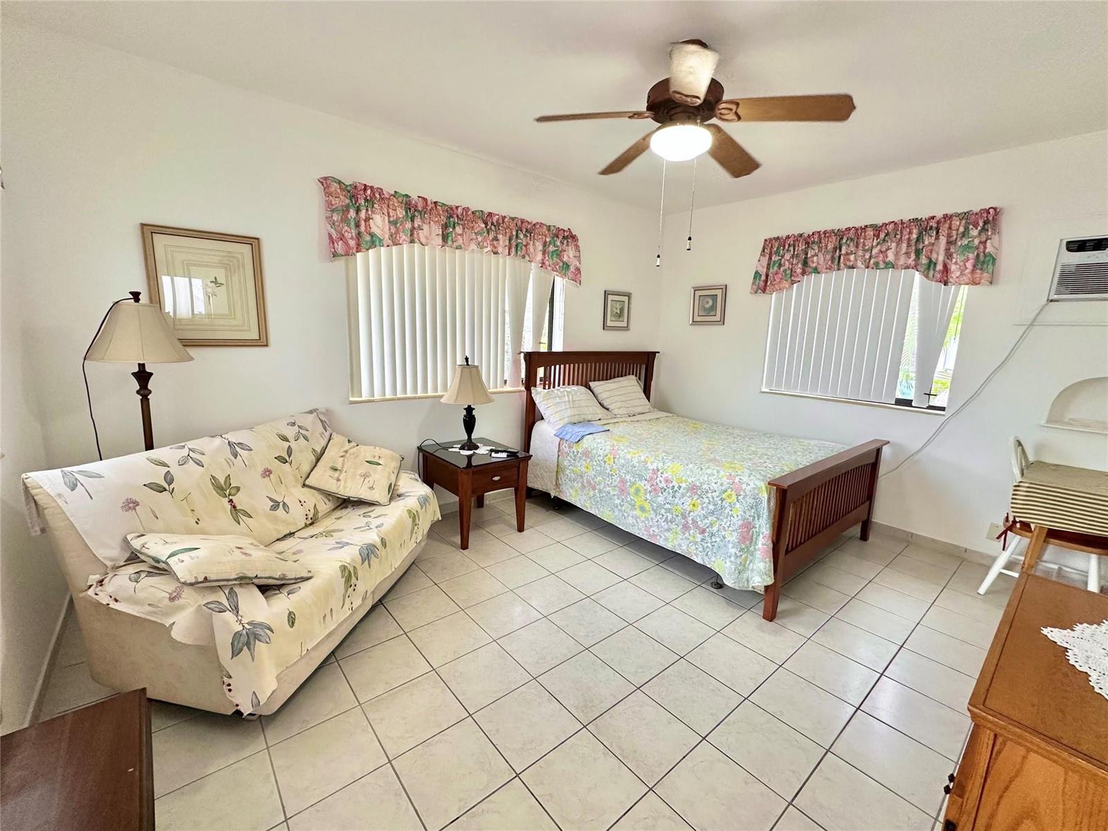   / 0  sq. ft. $ 2026-06-15 0 Photo