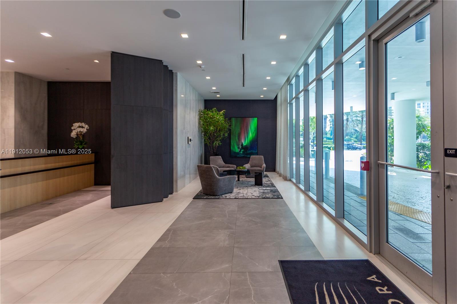 1404 2 / 3 1382 sq. ft. $ 2025-11-11 0 Photo