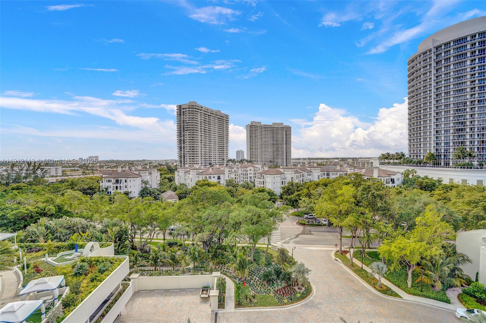 See details 903 2 / 2 1520 sq. ft. $ 2025-11-11 0 Photo