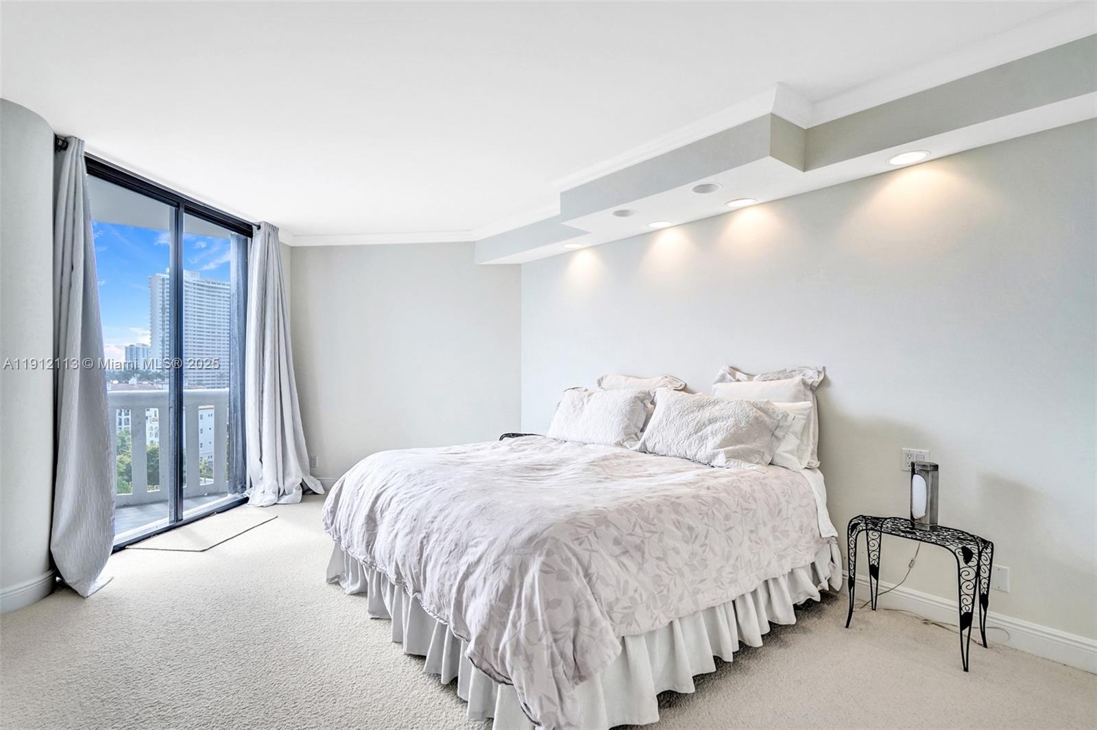 See details 903 2 / 2 1520 sq. ft. $ 2025-11-11 0 Photo