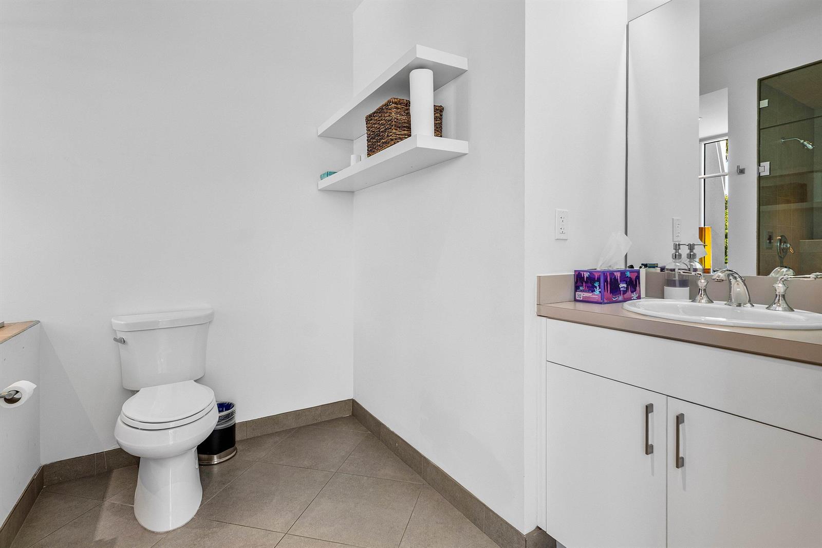 Ver detalles / 7 sq. ft. $ 2026-05-22 0 foto